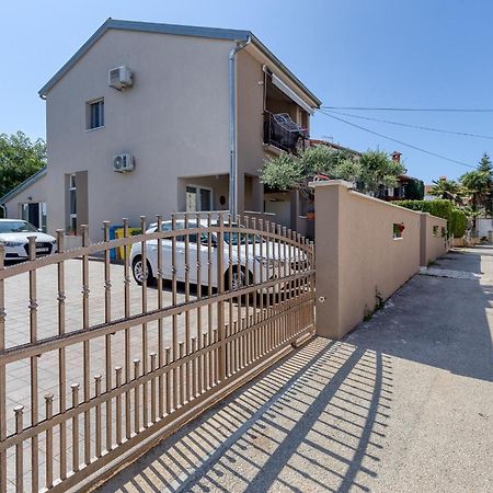 Runa With Terrace Porec Ngoại thất bức ảnh